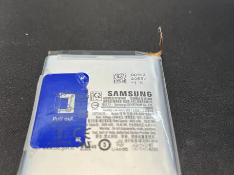 Galaxy S23 Ultra／S24 Ultra 電池膨脹更換