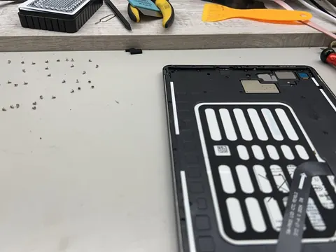 Galaxy Tab S6 Lite 電池更換紀錄